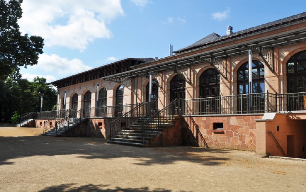 Gartensaal und Terrasse am Klosterbergegarten